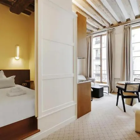 Makom Saint Honore Parigi