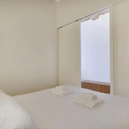 Makom Saint Honore Aparthotel 4*